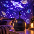 Projecteur galaxie noir OVA projetant des constellations violettes dans une chambre